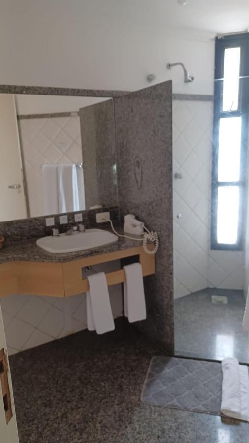 Flat Completo No Centro De Araxa - 901 Διαμέρισμα Εξωτερικό φωτογραφία